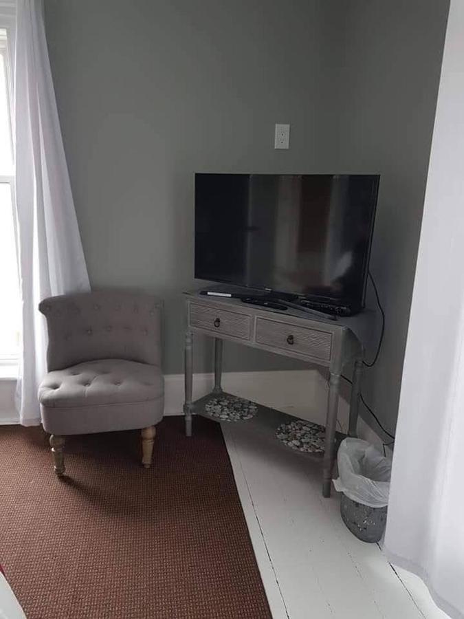 Dove House Bed & Breakfast Harboursideノースシドニー エクステリア 写真